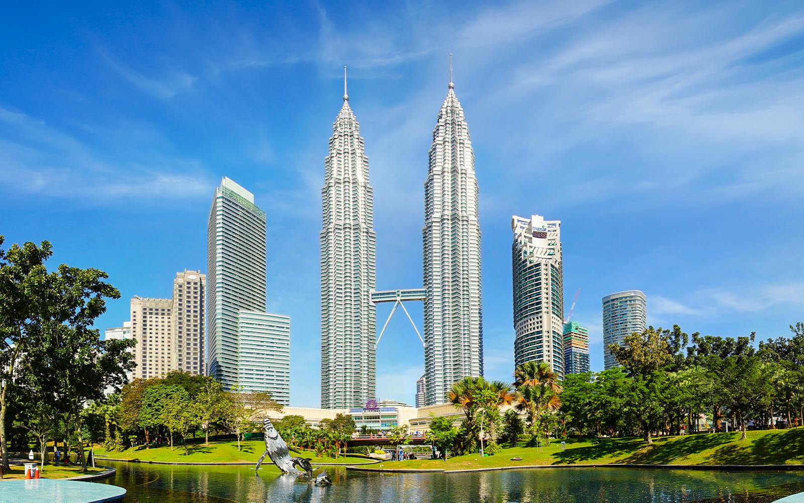 petronas-twin-towers-tickets-skip-the-lines-save-15